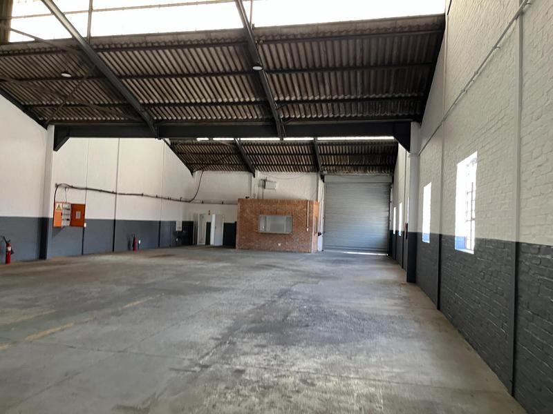 To Let Commercial Property for Rent in Montague Gardens Western Cape